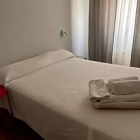 Bolina Hotel *